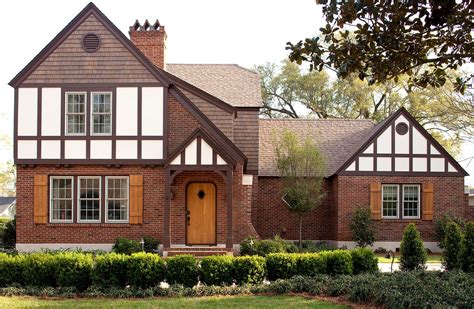 stilevittoriano coloniale tudor|tudor architectural style.